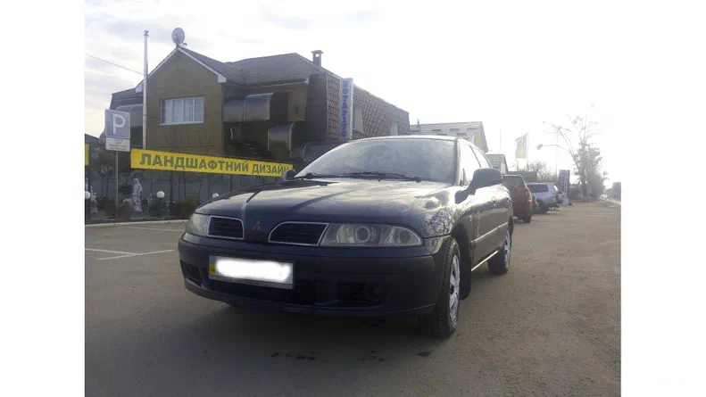 Mitsubishi Carisma 2000