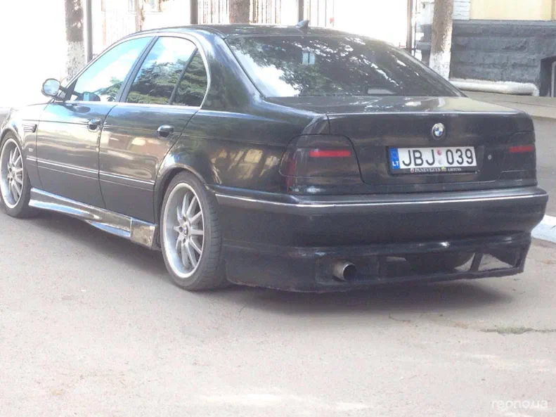 BMW 5 серии 1999