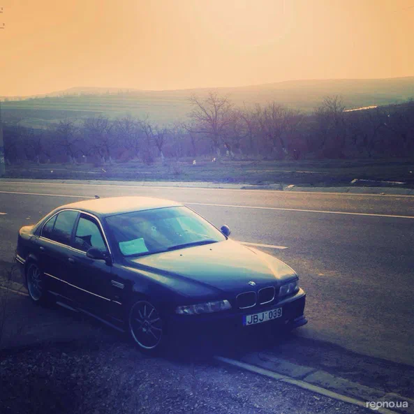 BMW 5 серии 1999