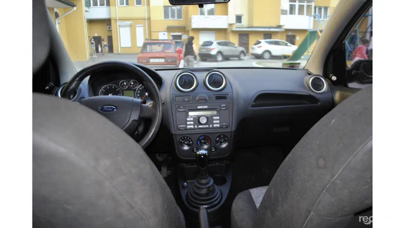 Ford Fiesta 2006 - 7