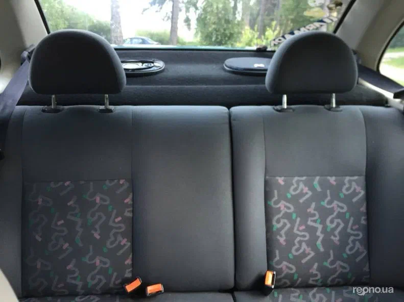 SEAT Cordoba 1996 - 12