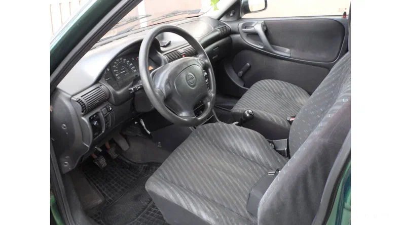 Opel Astra 1999 - 17