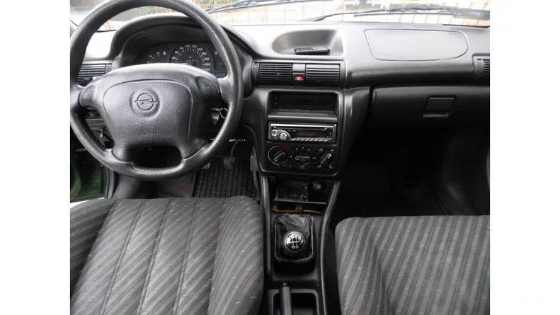 Opel Astra 1999 - 20