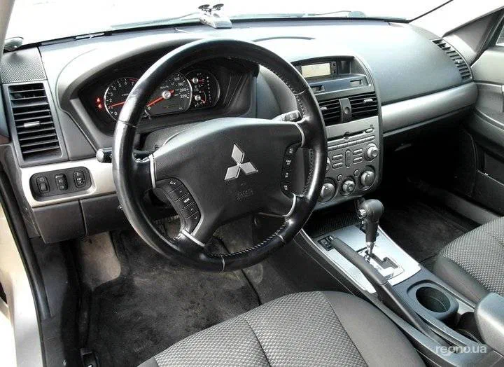 Mitsubishi Galant 2008 - 7