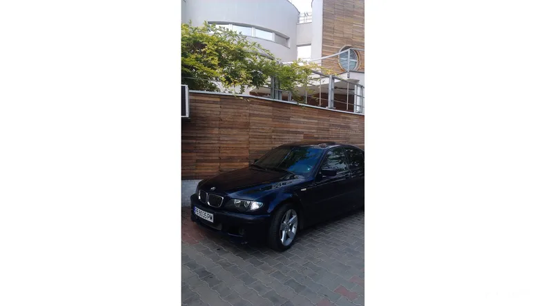BMW 330 2003