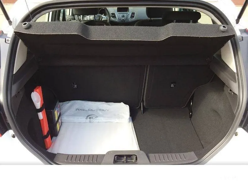 Ford Fiesta 2013 - 1