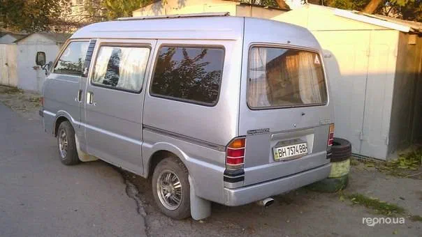Mazda Bongo 1985