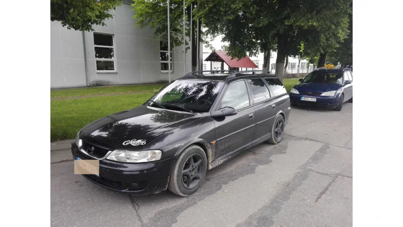 Opel Vectra 2000