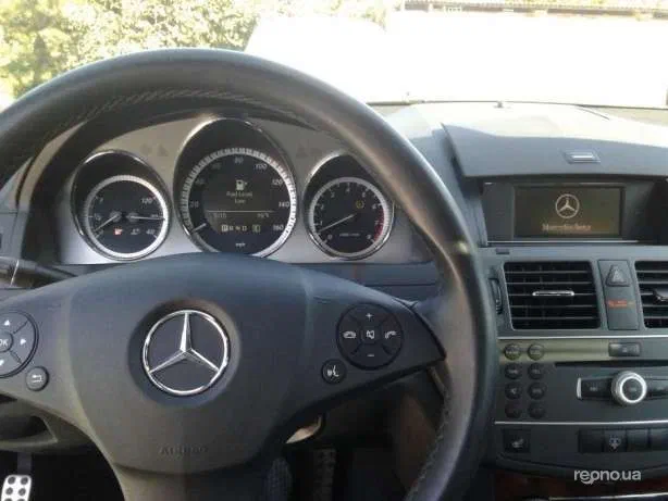 Mercedes-Benz C-Класс 2011