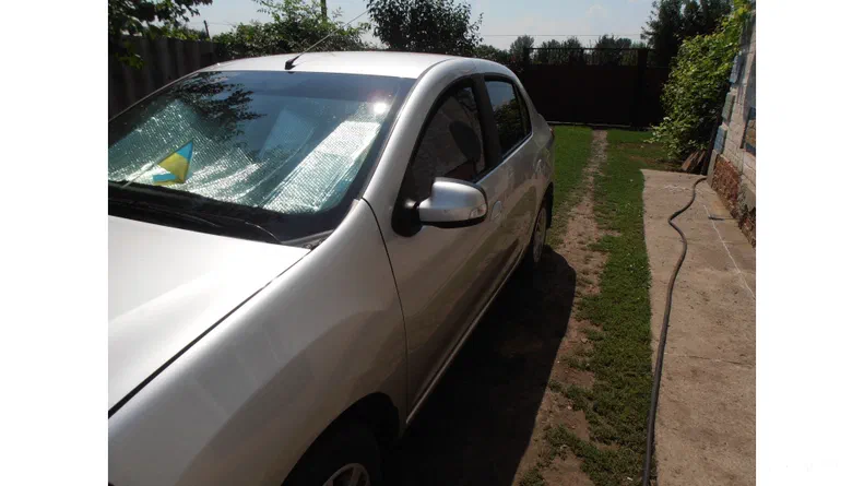 Renault Logan 2013 - 13