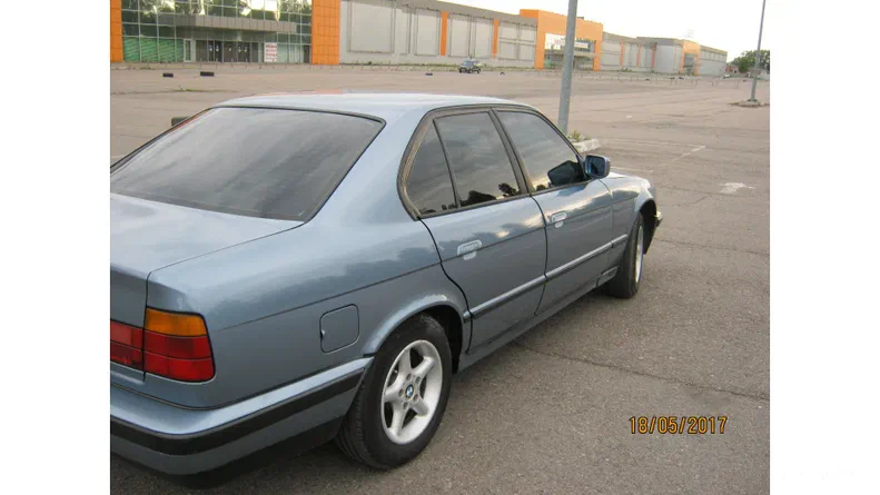 BMW 5 серія 1992 - 5