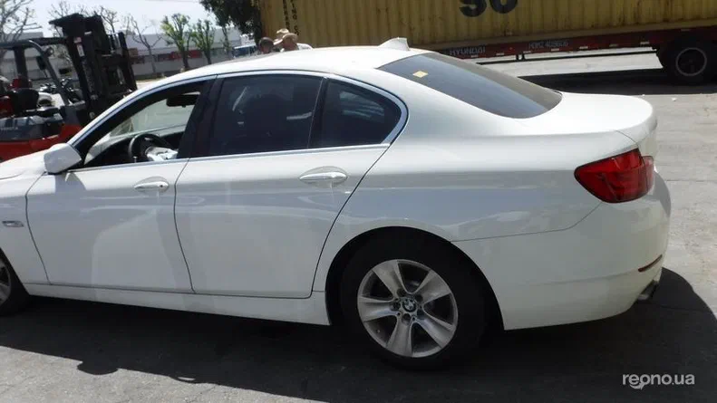 BMW 5 серии 2016