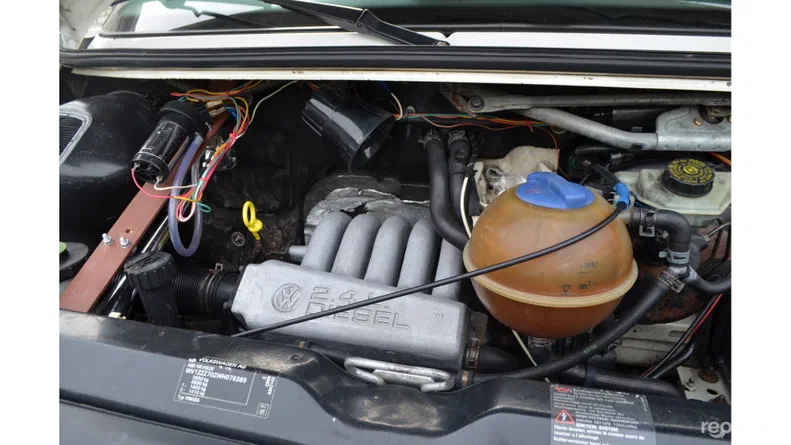 Volkswagen T4Caravelle 1998