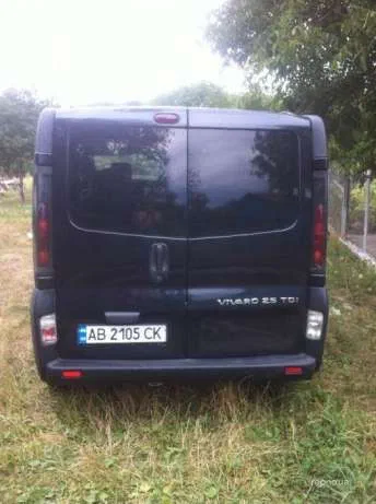 Opel Vivaro 2004