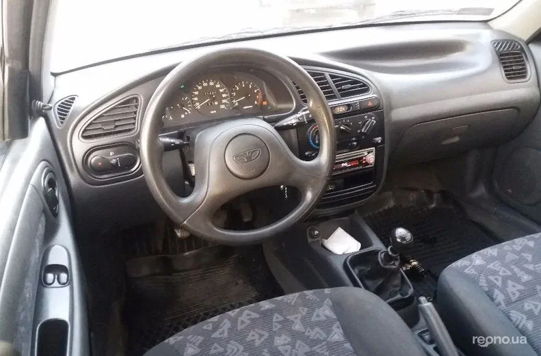 Daewoo Lanos 2000 - 5