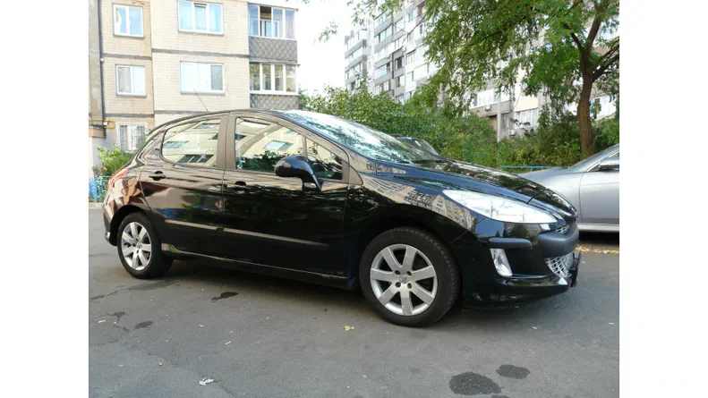 Peugeot 308 2008 - 13