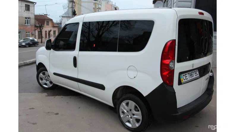 Fiat Doblo 2010