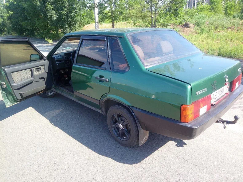 Lada (ВАЗ) 21099 2000