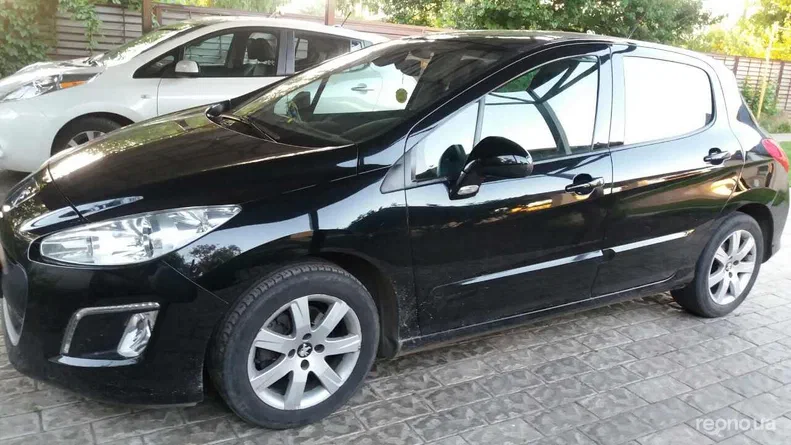 Peugeot 308 2012