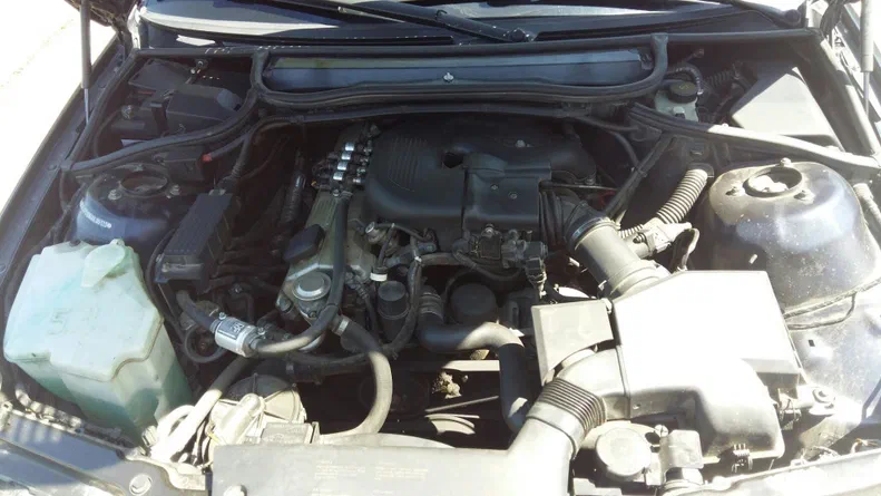 BMW 3 серія 2000 - 11