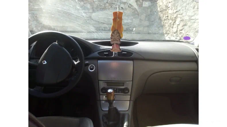 Renault Laguna 2001 - 6