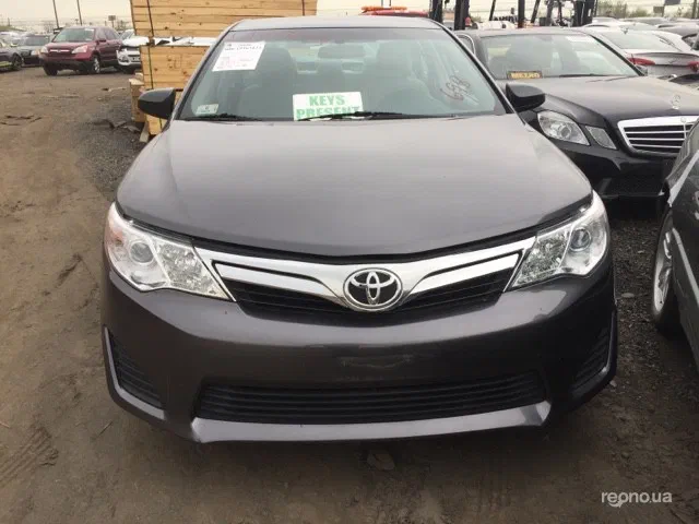 Toyota Camry 2014