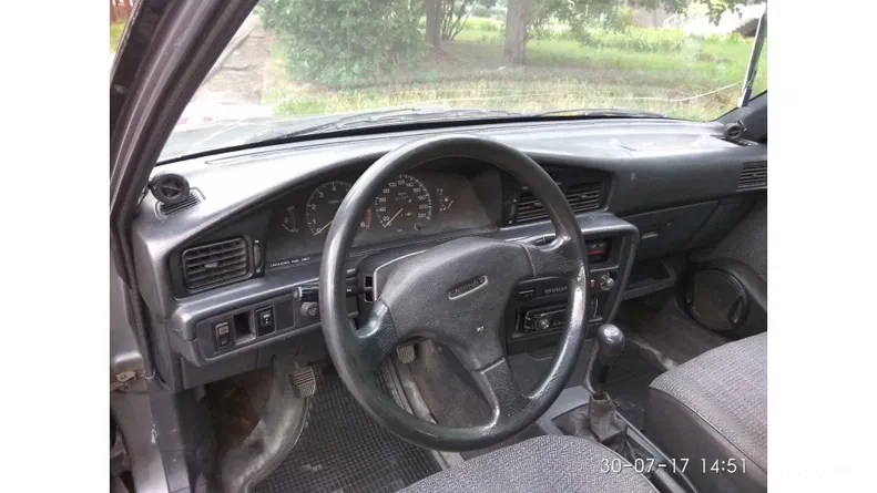 Toyota Carina 1988