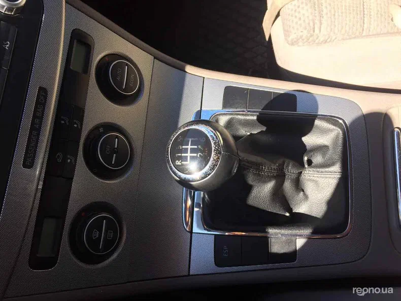 Volkswagen Passat 2006 - 6