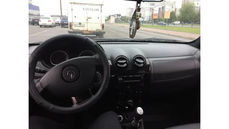 Renault Duster 2011 - 6