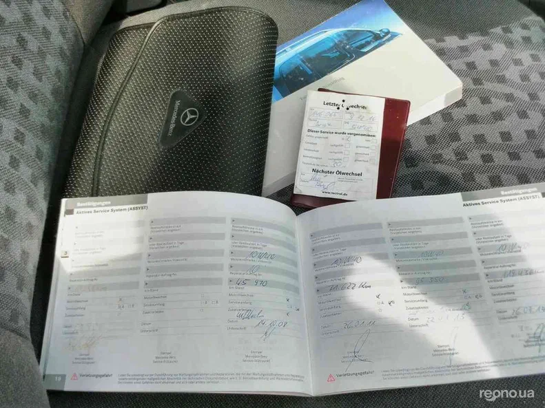 Mercedes-Benz CLA 2004 - 19