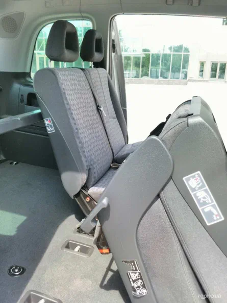 Mercedes-Benz CLA 2004 - 8