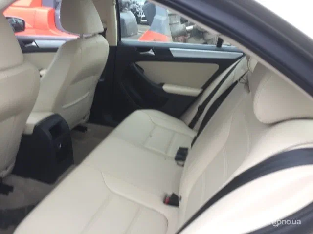 Volkswagen Jetta 2013