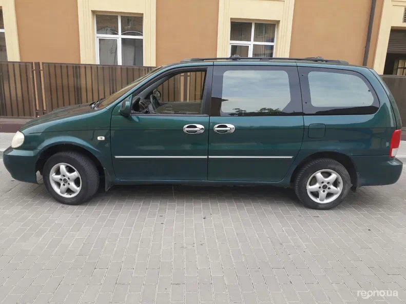 Kia Carnival 2001 - 9