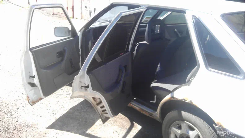 Ford Escort 1987 - 8