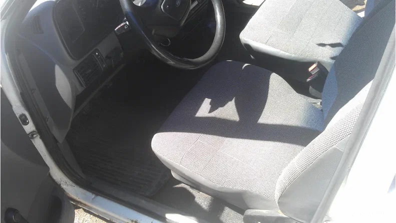 Ford Escort 1987 - 10