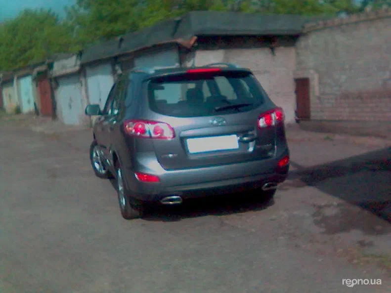 Hyundai Santa Fe 2011 - 3