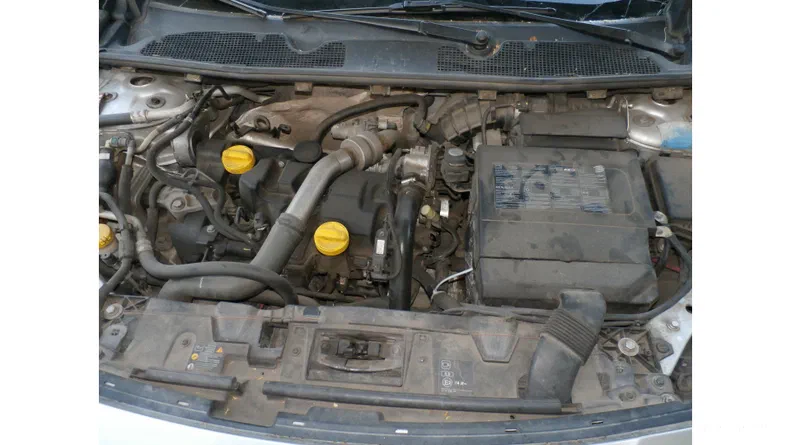 Renault Fluence 2010 - 10