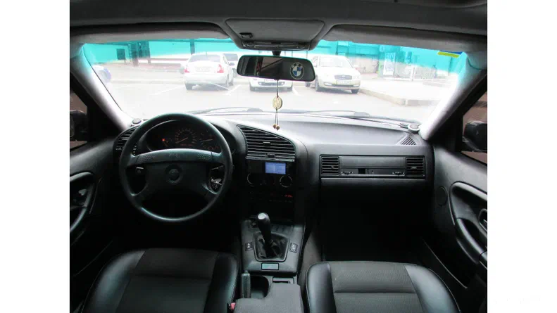 BMW 3 серія 1993 - 13