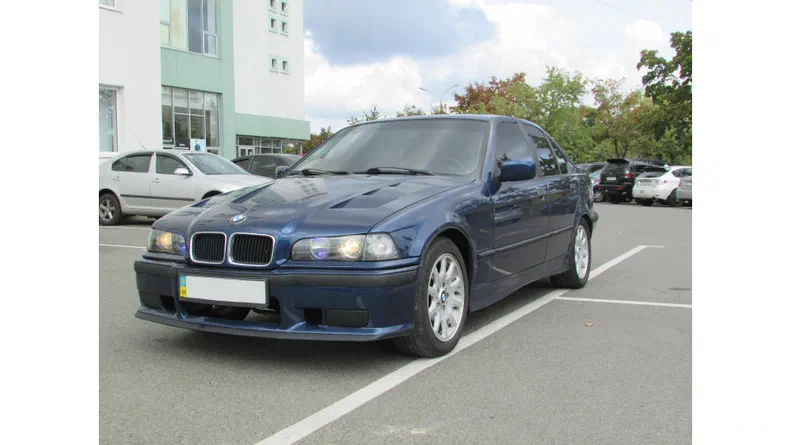 BMW 3 серии 1993