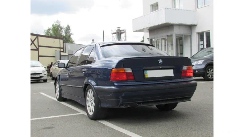 BMW 3 серии 1993