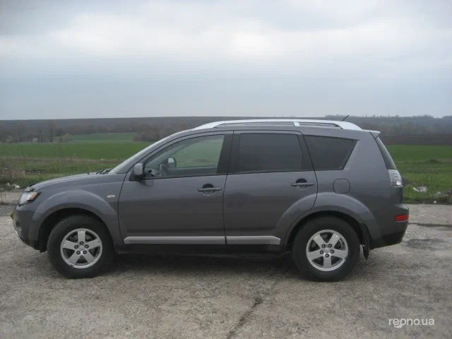 Mitsubishi Outlander 2008