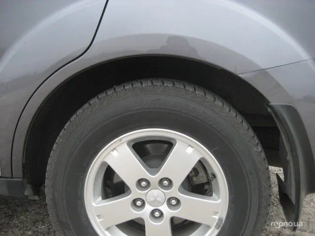 Mitsubishi Outlander 2008