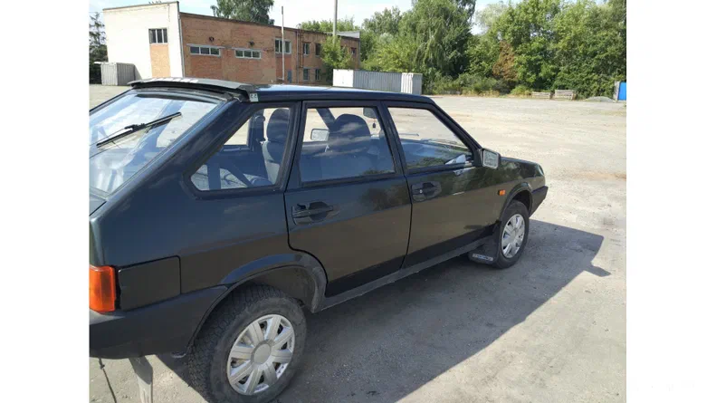 Lada (ВАЗ) 2109 2005