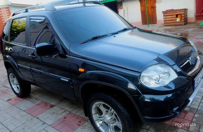 Chevrolet Niva 2010