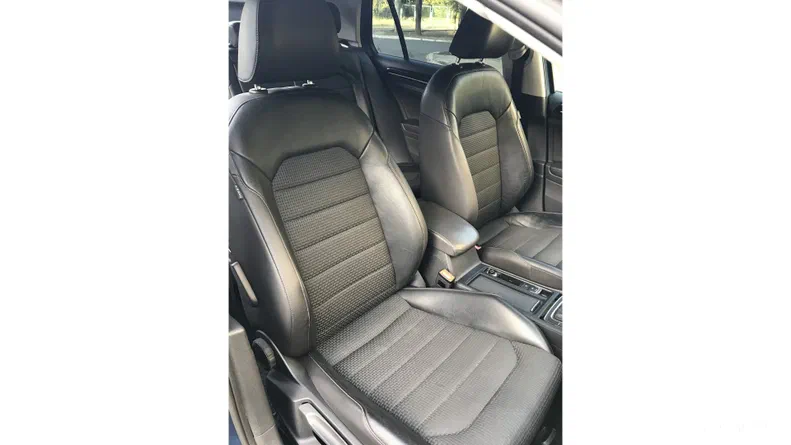 Volkswagen Golf 2013 - 9