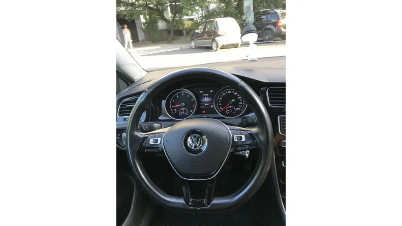 Volkswagen Golf 2013 - 13