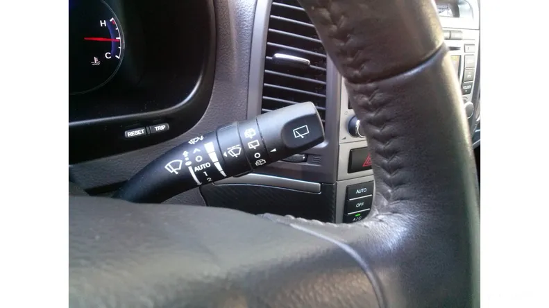 Hyundai Santa FE 2011 - 4