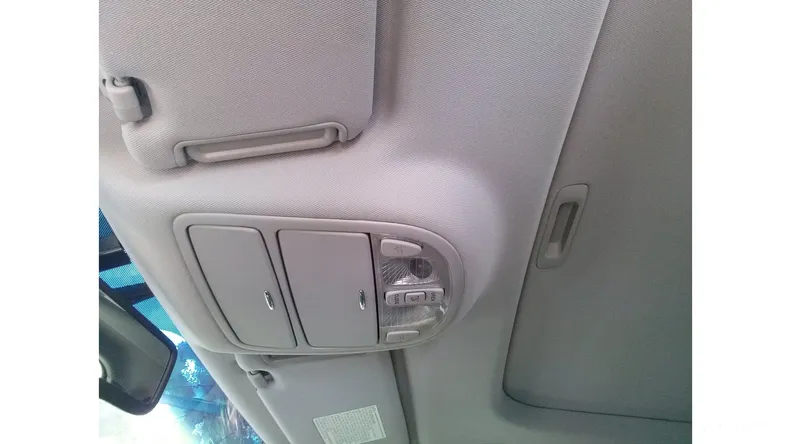 Hyundai Santa FE 2011 - 8