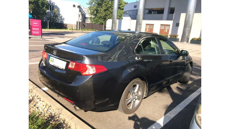 Honda Accord 2012 - 18