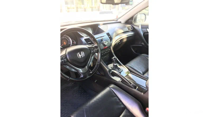 Honda Accord 2012 - 13